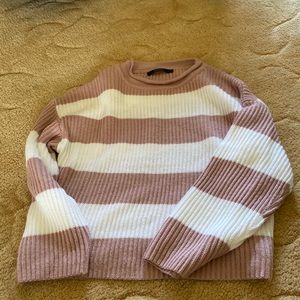 Zeacia women’s size small pink and white sweater